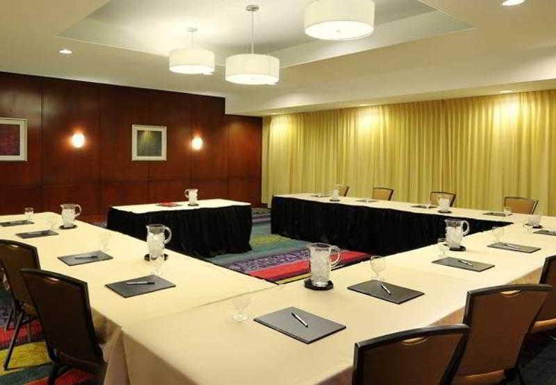 Courtyard Marriott Houston Pearland Ξενοδοχείο Ανέσεις φωτογραφία
